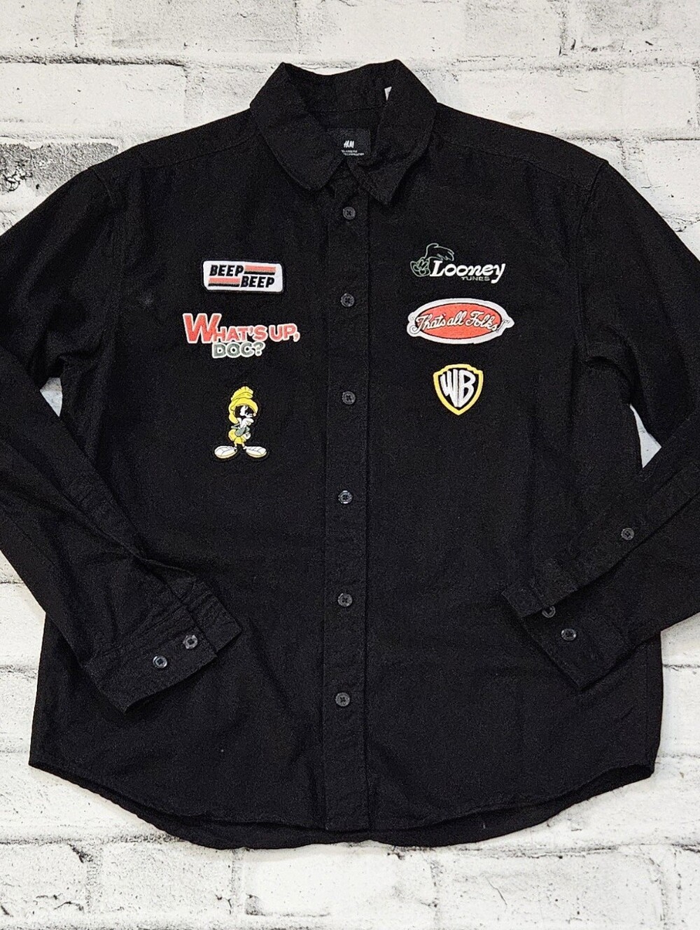 H&M Looney Tunes Warner Bros Patch Black Button Up Shirt Size S